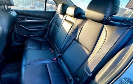 Mazda 3, 2021 год, 2 100 000 рублей, 23 фотография