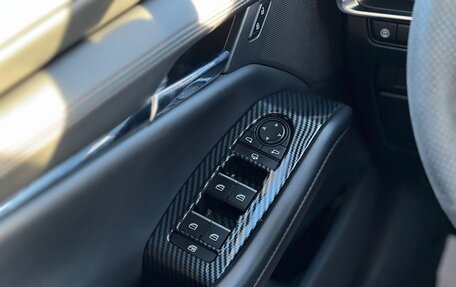 Mazda 3, 2021 год, 2 100 000 рублей, 32 фотография