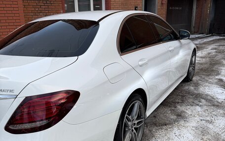 Mercedes-Benz E-Класс, 2019 год, 4 900 000 рублей, 4 фотография