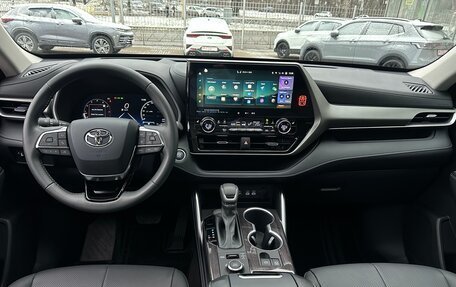 Toyota Highlander, 2025 год, 5 850 000 рублей, 8 фотография