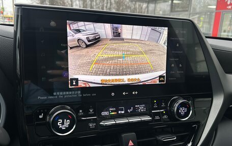 Toyota Highlander, 2025 год, 5 850 000 рублей, 12 фотография