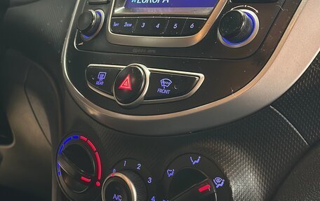 Hyundai Solaris II рестайлинг, 2014 год, 795 000 рублей, 16 фотография