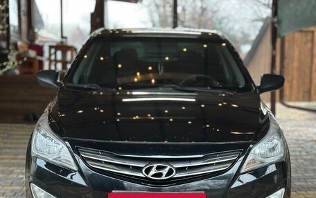 Hyundai Solaris II рестайлинг, 2014 год, 795 000 рублей, 2 фотография