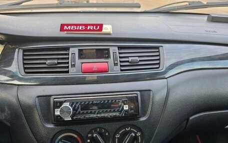 Mitsubishi Lancer IX, 2004 год, 299 999 рублей, 10 фотография