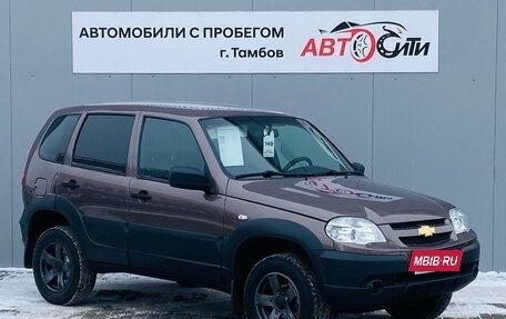 Chevrolet Niva I рестайлинг, 2018 год, 875 000 рублей, 1 фотография