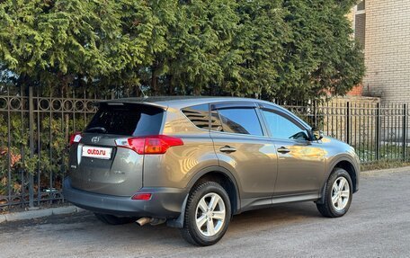 Toyota RAV4, 2013 год, 1 450 000 рублей, 2 фотография