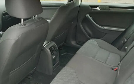 Volkswagen Jetta VI, 2013 год, 750 000 рублей, 9 фотография