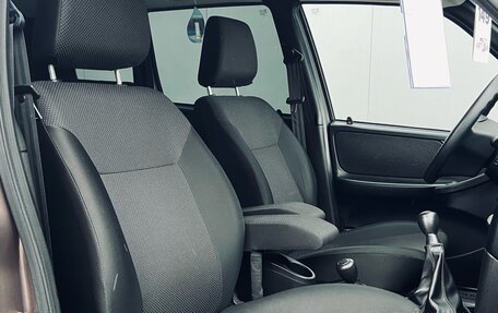 Chevrolet Niva I рестайлинг, 2018 год, 875 000 рублей, 15 фотография