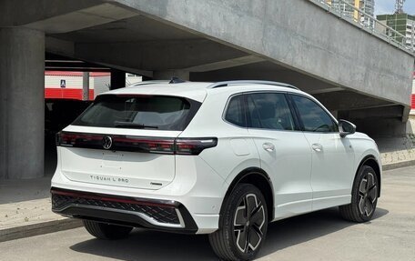 Volkswagen Tiguan, 2025 год, 4 790 000 рублей, 9 фотография