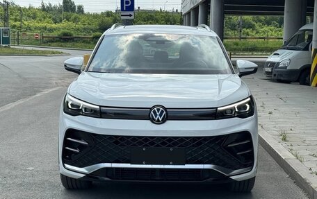 Volkswagen Tiguan, 2025 год, 4 790 000 рублей, 3 фотография