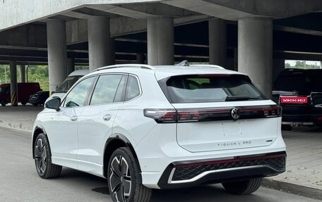 Volkswagen Tiguan, 2025 год, 4 790 000 рублей, 6 фотография