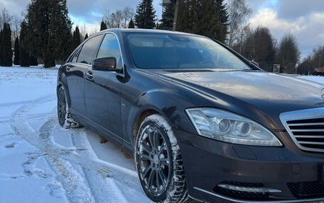 Mercedes-Benz S-Класс, 2011 год, 1 450 000 рублей, 5 фотография