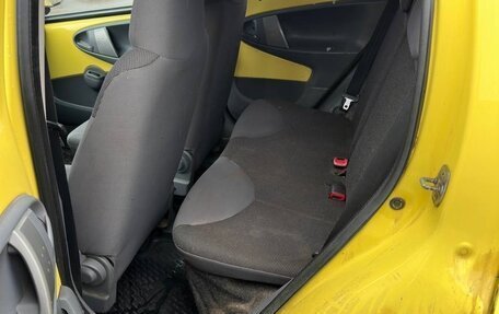 Peugeot 107 I рестайлинг, 2007 год, 210 000 рублей, 14 фотография