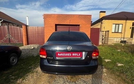 Volkswagen Polo VI (EU Market), 2012 год, 750 000 рублей, 2 фотография