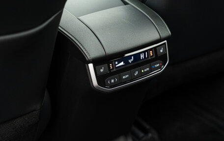 Toyota Highlander, 2025 год, 6 190 000 рублей, 18 фотография