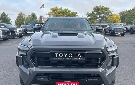 Toyota Tacoma, 2025 год, 7 050 000 рублей, 2 фотография