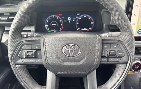 Toyota Tacoma, 2025 год, 7 050 000 рублей, 17 фотография