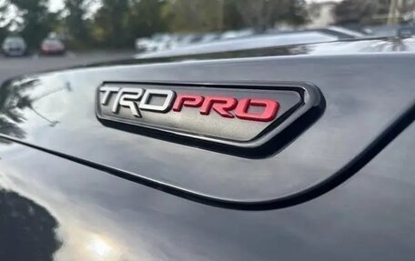 Toyota Tacoma, 2025 год, 7 050 000 рублей, 29 фотография