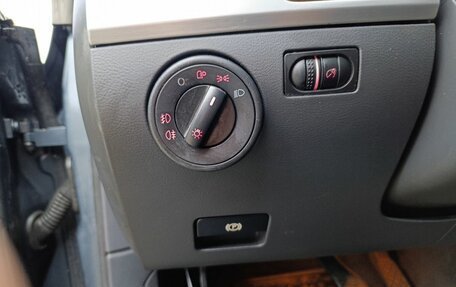 Volkswagen Touareg III, 2007 год, 1 220 000 рублей, 13 фотография