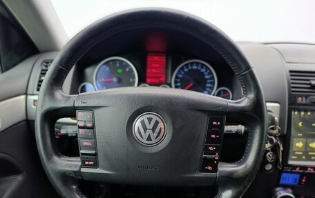 Volkswagen Touareg III, 2007 год, 1 220 000 рублей, 22 фотография