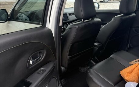 Honda Vezel, 2021 год, 1 550 000 рублей, 27 фотография