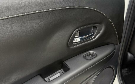 Honda Vezel, 2021 год, 1 550 000 рублей, 23 фотография