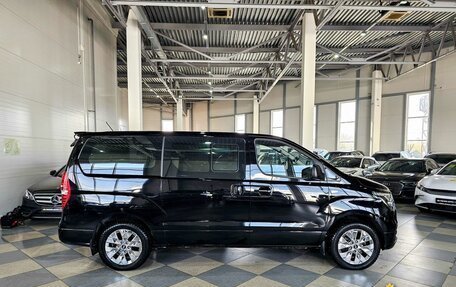 Hyundai Grand Starex Grand Starex I рестайлинг 2, 2020 год, 4 199 000 рублей, 4 фотография