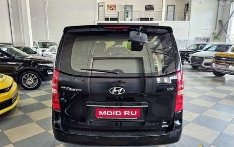 Hyundai Grand Starex Grand Starex I рестайлинг 2, 2020 год, 4 199 000 рублей, 6 фотография