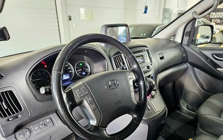 Hyundai Grand Starex Grand Starex I рестайлинг 2, 2020 год, 4 199 000 рублей, 12 фотография