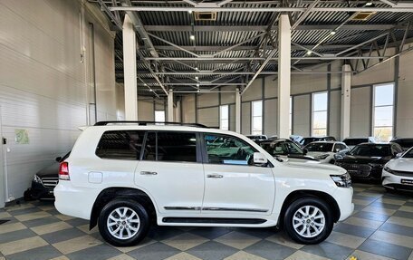 Toyota Land Cruiser 200, 2016 год, 5 859 000 рублей, 4 фотография