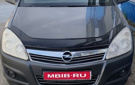 Opel Astra H, 2011 год, 650 000 рублей, 1 фотография