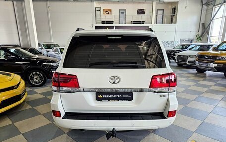 Toyota Land Cruiser 200, 2016 год, 5 859 000 рублей, 6 фотография