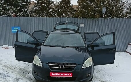 KIA cee'd I рестайлинг, 2008 год, 660 000 рублей, 1 фотография