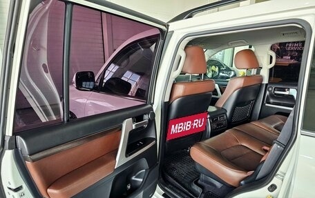 Toyota Land Cruiser 200, 2016 год, 5 859 000 рублей, 16 фотография