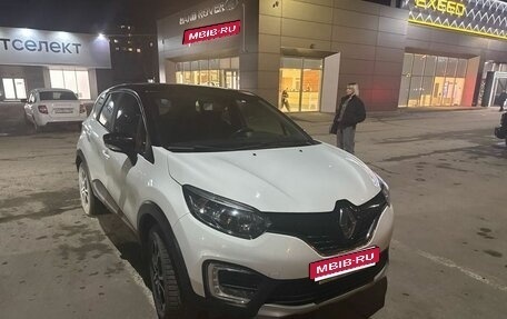 Renault Kaptur I рестайлинг, 2017 год, 1 370 000 рублей, 1 фотография