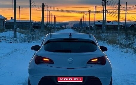 Opel Astra J, 2012 год, 850 000 рублей, 1 фотография