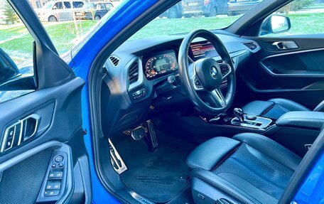 BMW 1 серия, 2019 год, 2 540 000 рублей, 13 фотография