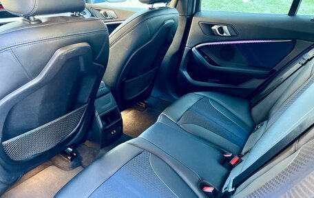BMW 1 серия, 2019 год, 2 540 000 рублей, 18 фотография