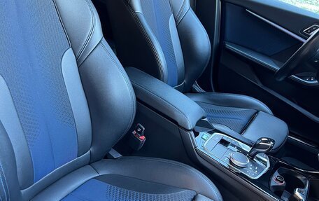 BMW 1 серия, 2019 год, 2 540 000 рублей, 28 фотография