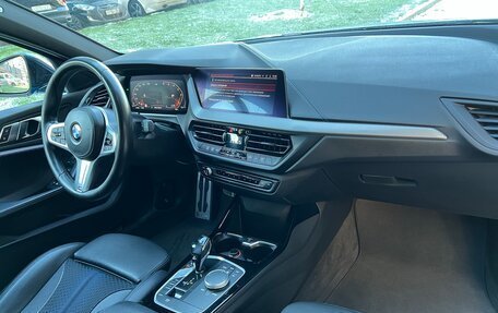 BMW 1 серия, 2019 год, 2 540 000 рублей, 26 фотография