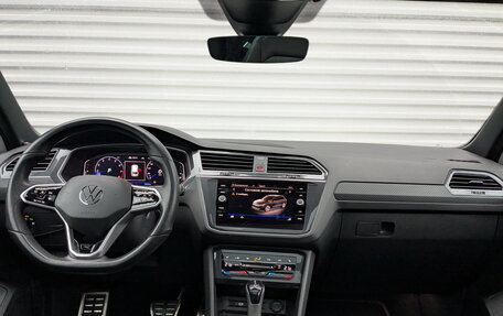 Volkswagen Tiguan II, 2021 год, 3 900 000 рублей, 14 фотография