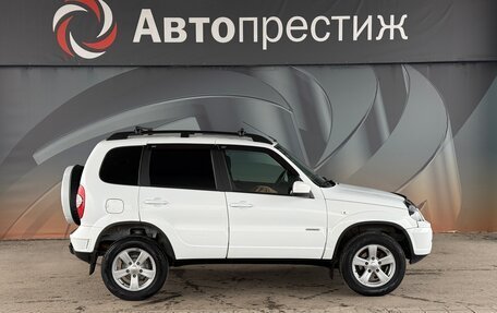 Chevrolet Niva I рестайлинг, 2018 год, 850 000 рублей, 4 фотография