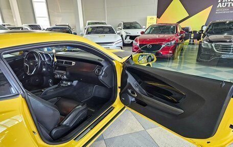 Chevrolet Camaro IV, 2012 год, 2 599 000 рублей, 15 фотография