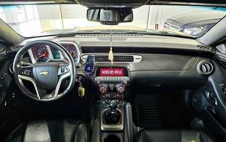 Chevrolet Camaro IV, 2012 год, 2 599 000 рублей, 13 фотография