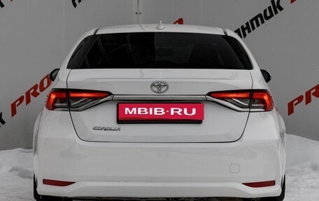 Toyota Corolla, 2020 год, 1 950 000 рублей, 4 фотография