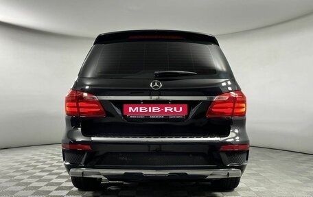 Mercedes-Benz GL-Класс, 2015 год, 3 200 000 рублей, 5 фотография