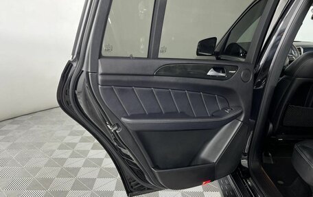 Mercedes-Benz GL-Класс, 2015 год, 3 200 000 рублей, 10 фотография