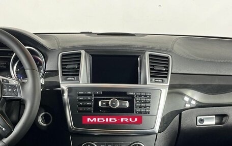 Mercedes-Benz GL-Класс, 2015 год, 3 200 000 рублей, 23 фотография