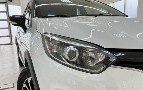 Renault Kaptur I рестайлинг, 2017 год, 1 370 000 рублей, 2 фотография