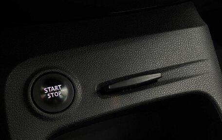 Renault Kaptur I рестайлинг, 2017 год, 1 370 000 рублей, 17 фотография